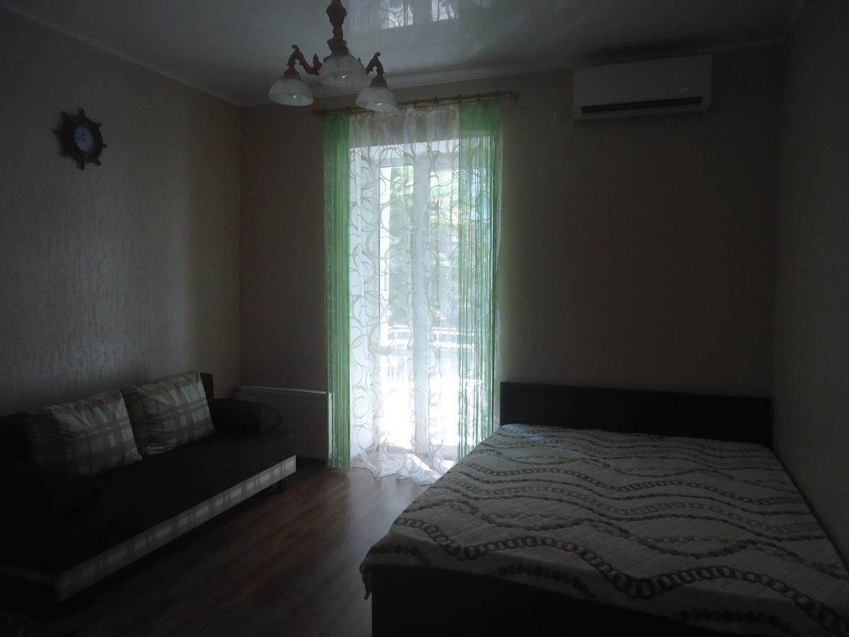 Ferienwohnung Bunin-Apart Odessa Exterior foto